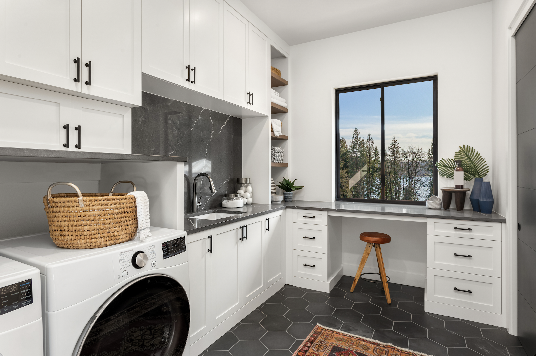 Custom laundry room cabinets